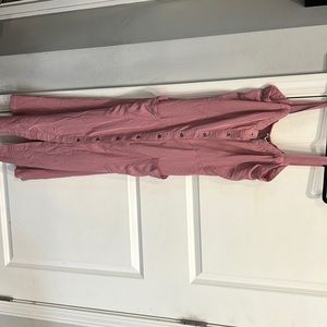 Dusty rose 🌹 button-down dress with pockets 👗